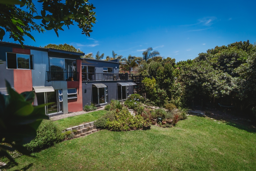 4 Bedroom Property for Sale in Denver Park Western Cape